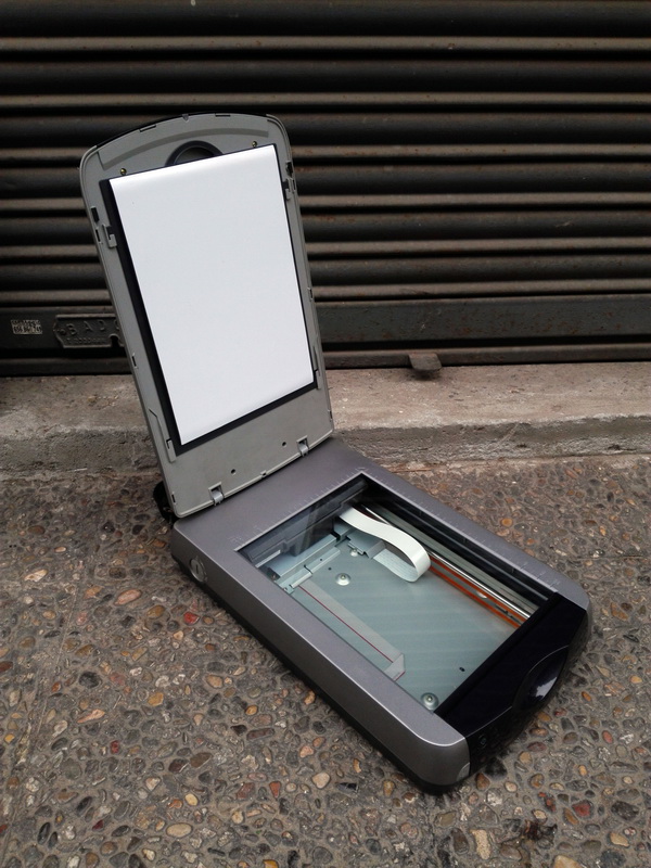 escaner epson 3200 photo plastico 13x30x46 1u